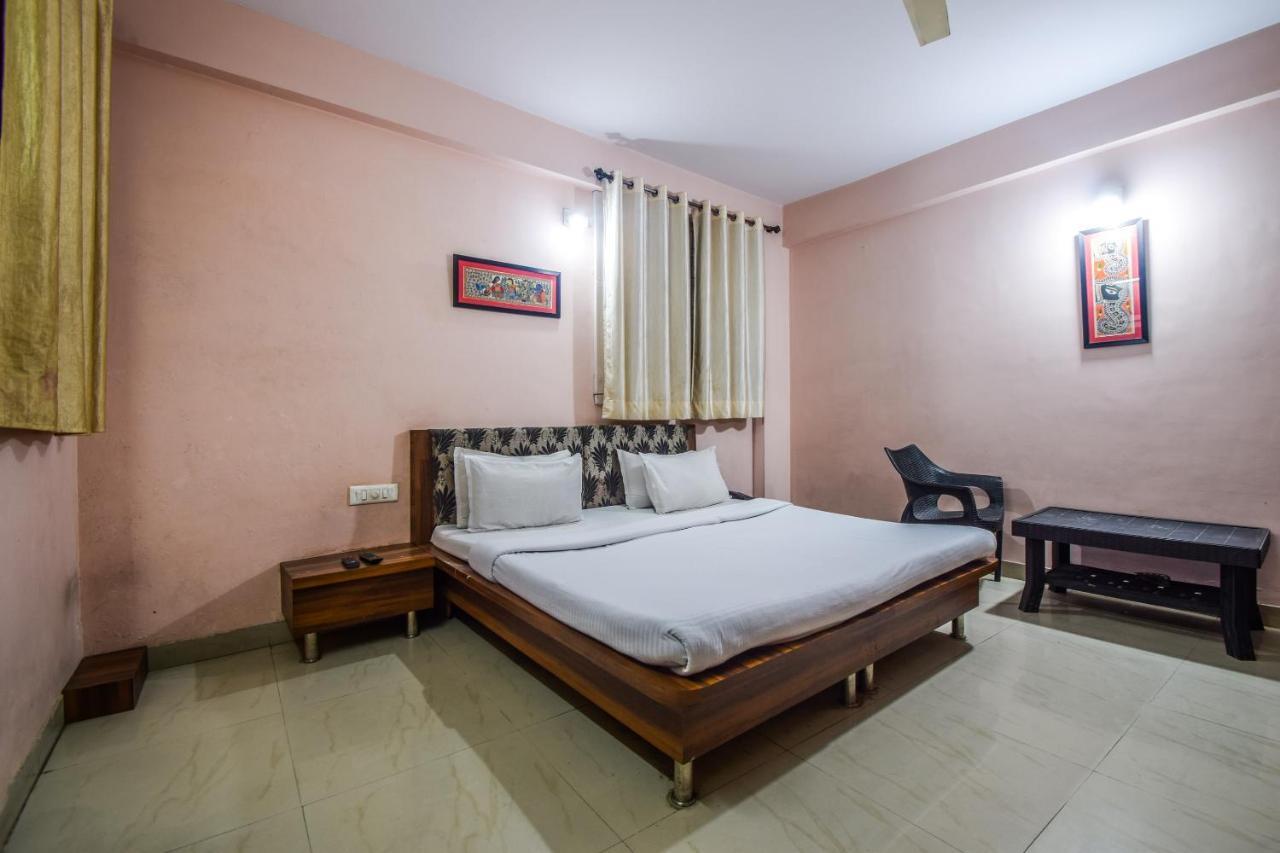 Shreenath Ji Inn Udaipur Exterior photo